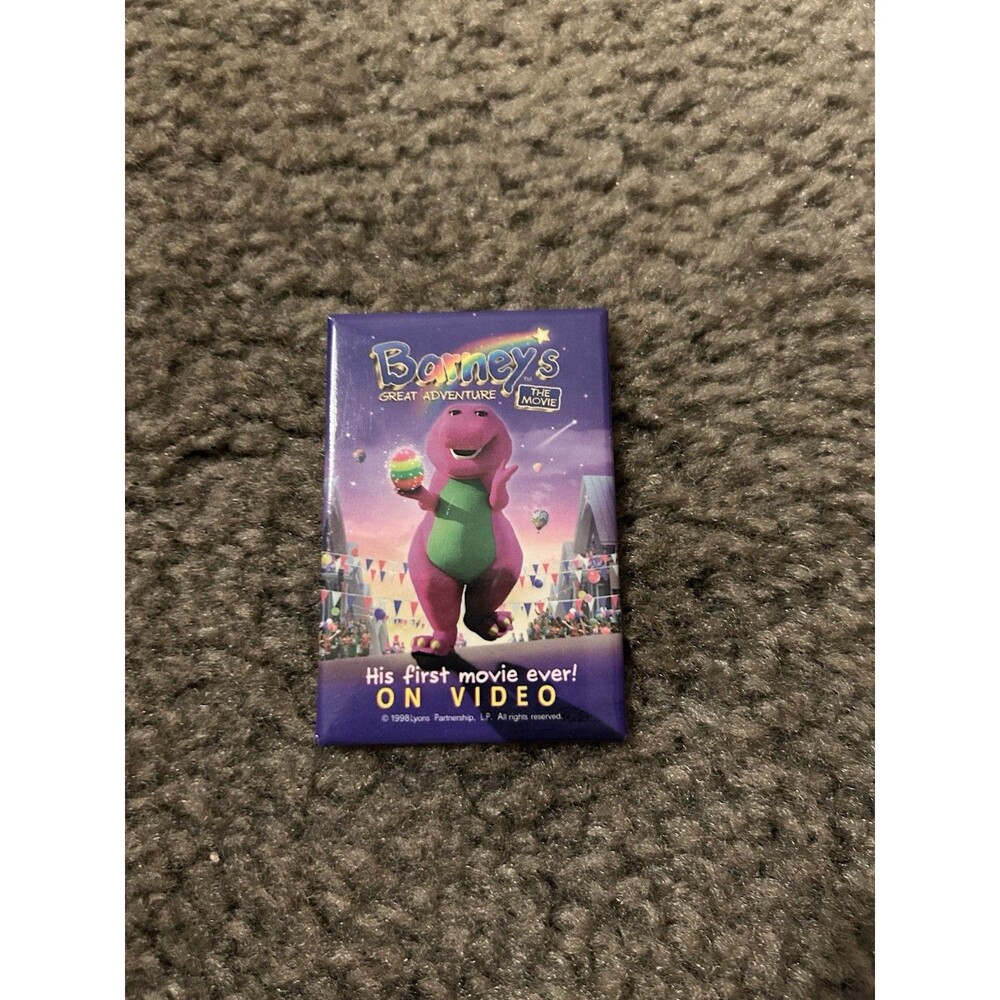 VINTAGE 1998 BARNEY'S GREAT ADVENTURE THE MOVIE PROMO BUTTON FILM TV SERIES PIN